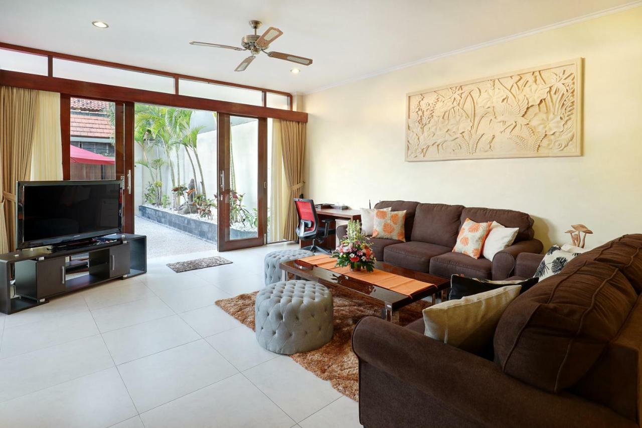 Villa Nova Legian Zewnętrze zdjęcie